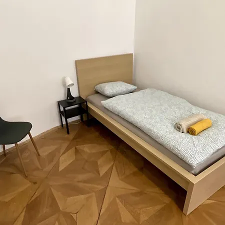 Paula - Old Town Apartment Bratislava