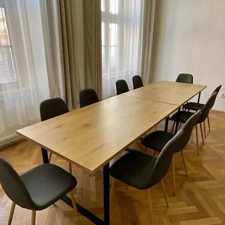 Paula - Old Town Apartment