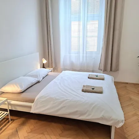 Appartement Paula - Old Town