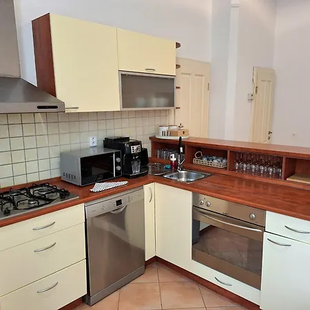 Paula - Old Town Apartment Bratislava